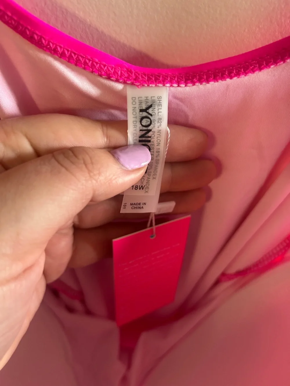 Women’s Two-Tone Pink One-Piece Swimsuit - Size  18W NWT - Picture 4 of 4